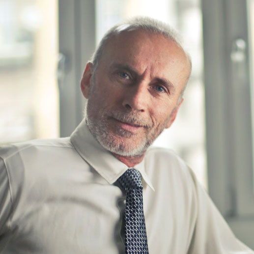 Anti-glare window tint for homes